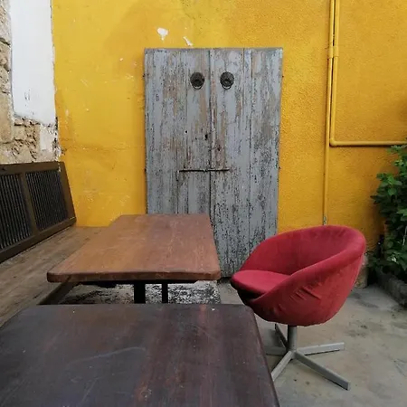 Le Mat Larnaka