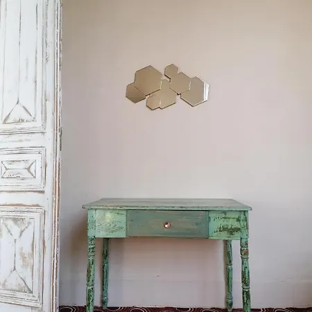 Le Mat Hostel Larnaka