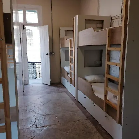 Le Mat Auberge de jeunesse