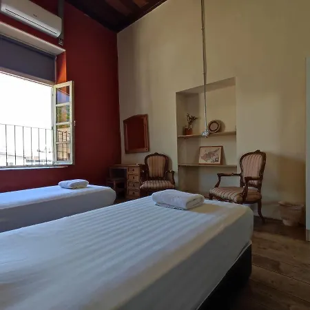Hostel Le Mat *