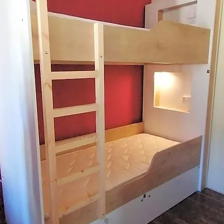 Hostel Le Mat Larnaca