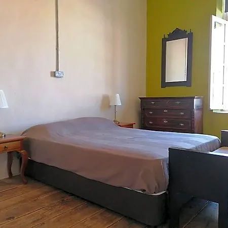 Hostel Le Mat *