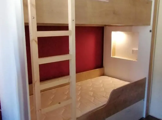 Hostel Le Mat Larnaca